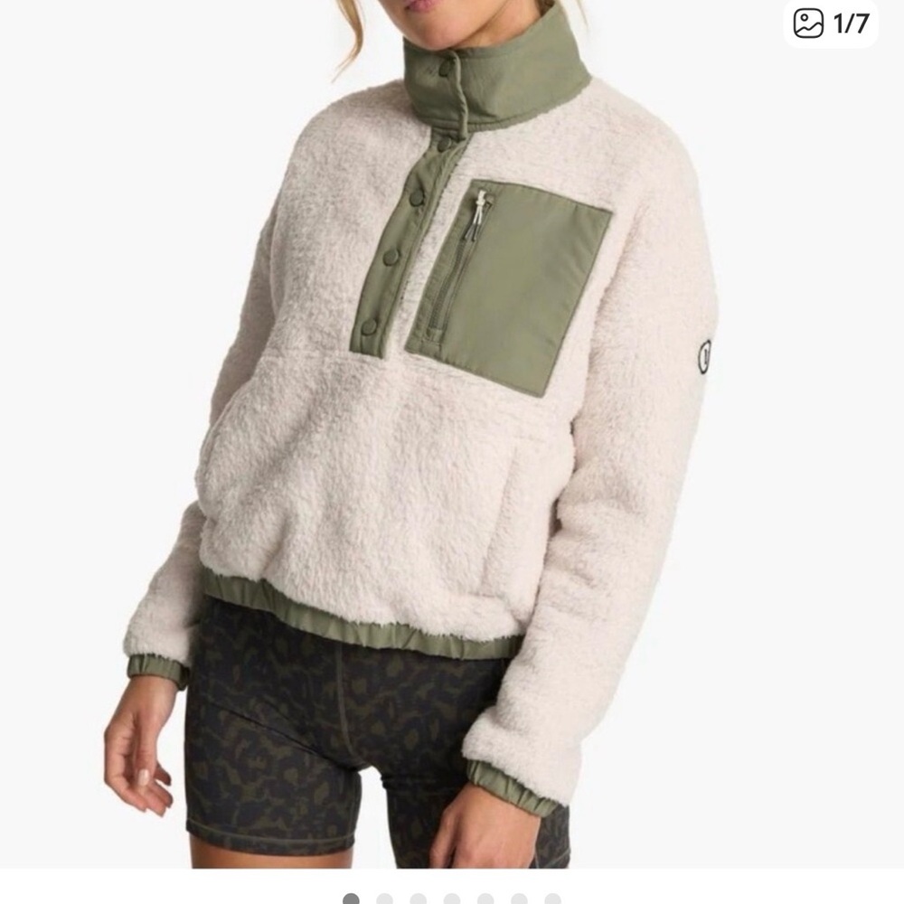 Vuori Alpine Sherpa Jacket